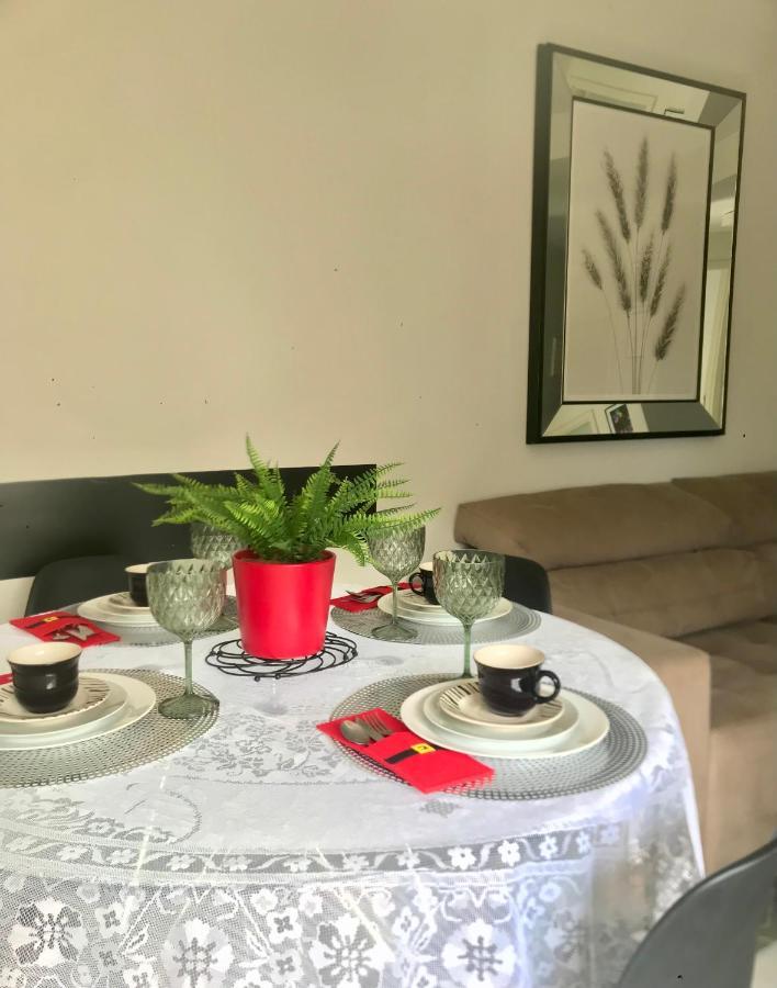 Апартаменты Sinta-Se Em Casa! Ap Novo, Aconchegante E Funcional- Otima Localizacao Монтис-Кларус Экстерьер фото